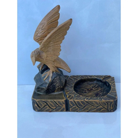 Vintage Wooden Eagle Hand Carved Bird Cigarette Ashtray Figure Brown 4"x 7.5" - Picture 1 of 16